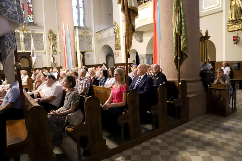 AVE MARIA MATER DOLOROSA - za nami piękny koncert w Limanowskiej Bazylice - zdjęcie 15