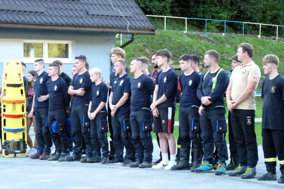 Druhowie na wyjazdowych ćwiczeniach (ZDJĘCIA) - zdjęcie 13