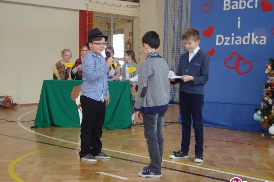 Święto Babć i Dziadków w Łętowem - zdjęcie 15