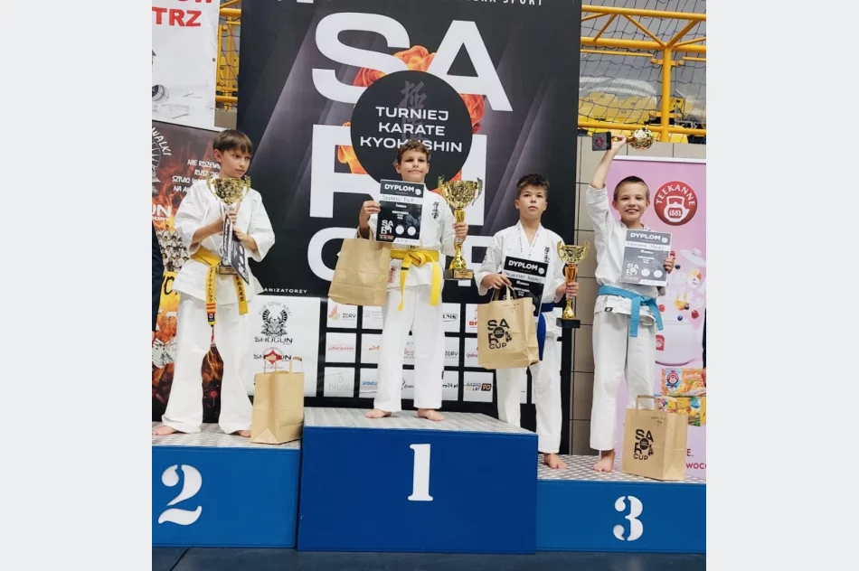 XI Turniej Karate Kyokushin „SARI CUP” – 4 medale karateków ARS Limanowa na początek nowego sezonu!  - zdjęcie 5