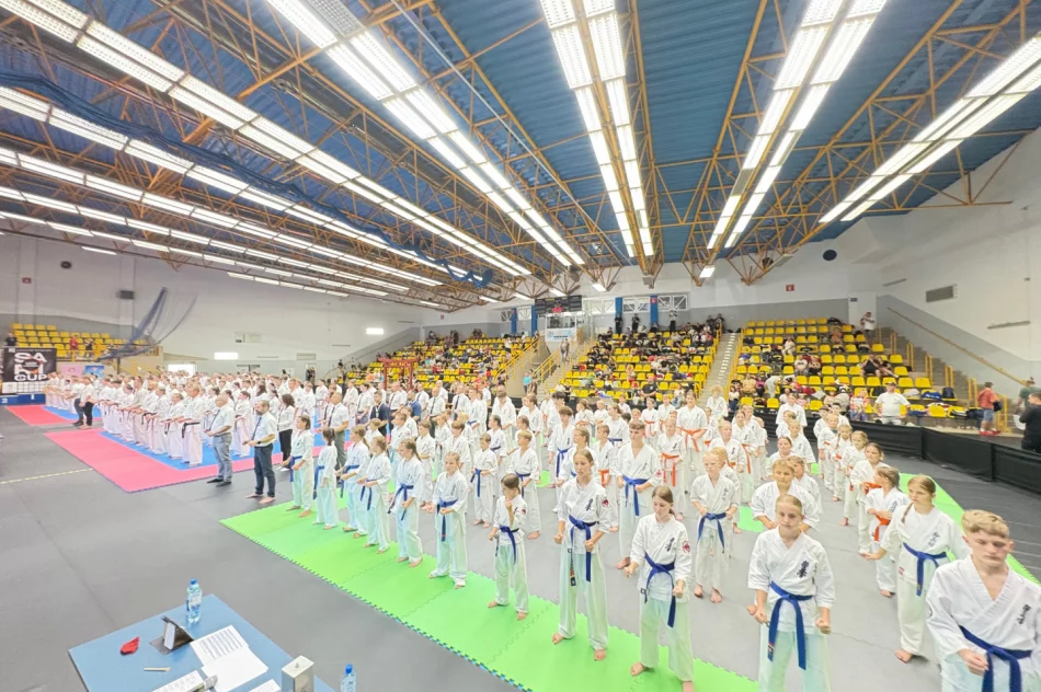 XI Turniej Karate Kyokushin „SARI CUP” – 4 medale karateków ARS Limanowa na początek nowego sezonu!  - zdjęcie 9
