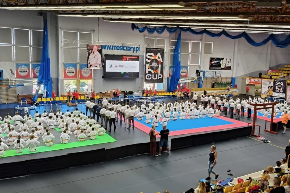 XI Turniej Karate Kyokushin „SARI CUP” – 4 medale karateków ARS Limanowa na początek nowego sezonu!  - zdjęcie 12