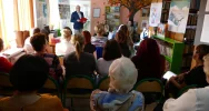 Spotkanie z pisarką Krystyną Mirek w bibliotece w Kaninie - zdjęcie 2