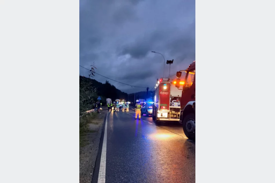 Wypadek: trzy auta rozbite, jeden z kierowców pijany - zdjęcie 3