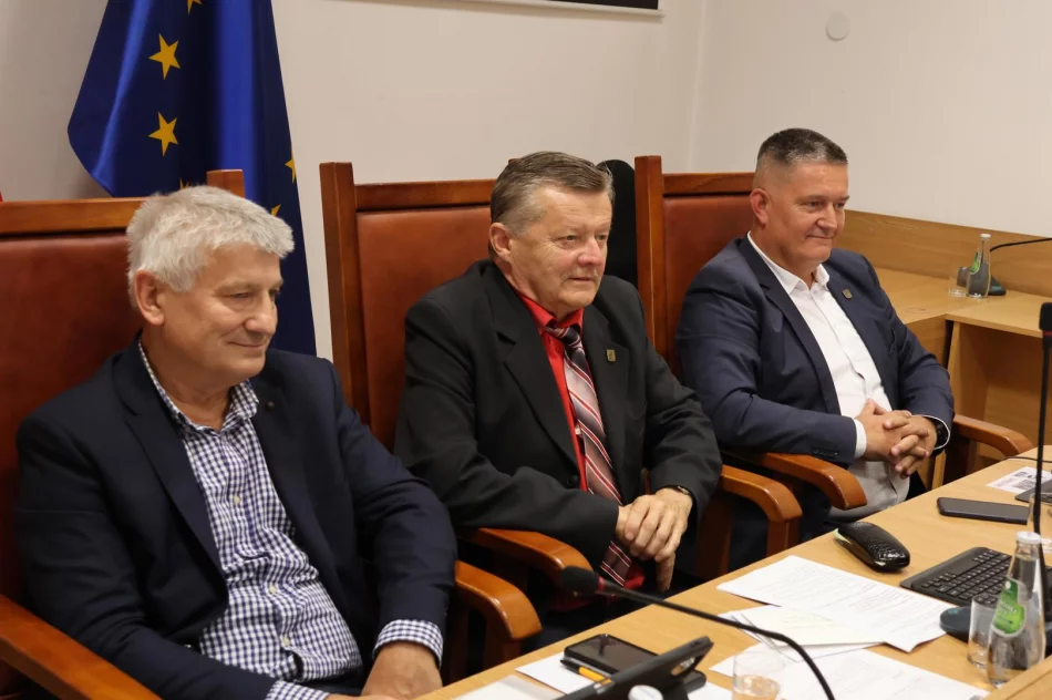 Za nami XIX Sesję Rady Miasta Limanowa - zdjęcie 2
