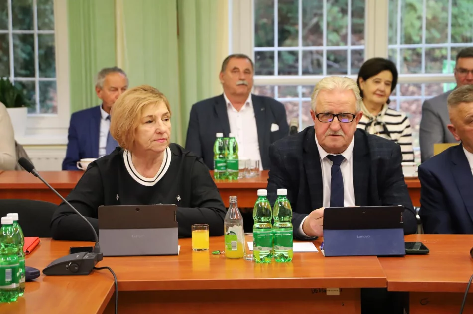 Za nami VIII sesja Rady Gminy Limanowa - zdjęcie 5