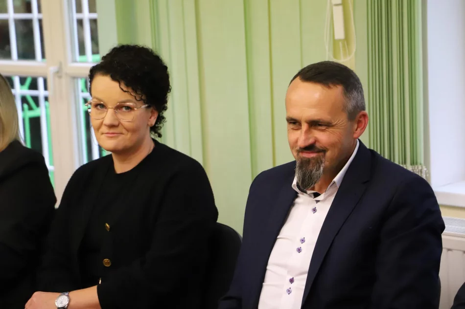 Za nami VIII sesja Rady Gminy Limanowa - zdjęcie 11