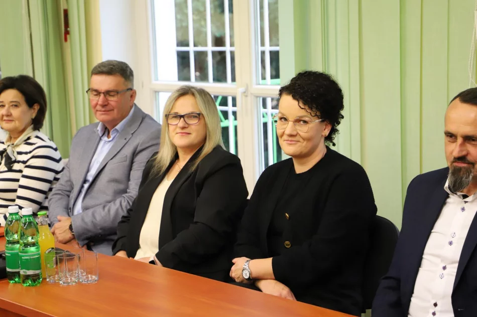 Za nami VIII sesja Rady Gminy Limanowa - zdjęcie 12