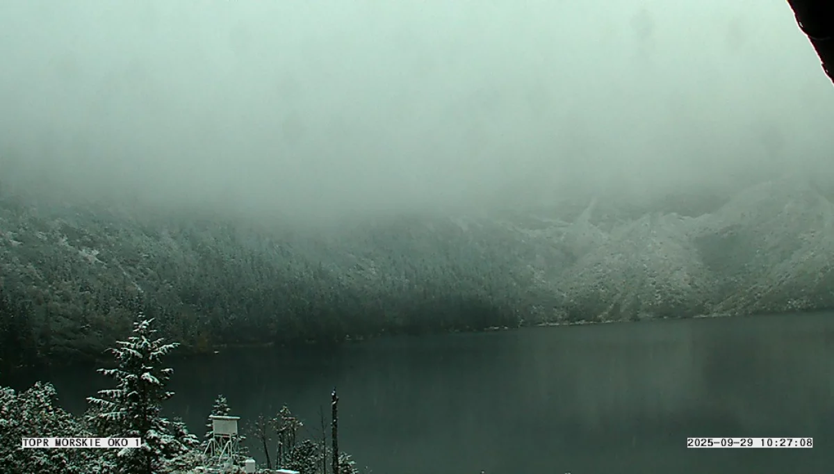 Aktualny widok z kamery TOPR na Morskie Oko