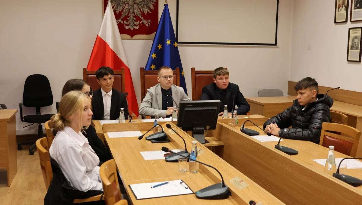  II Sesja Młodzieżowej Rady Miasta Limanowa (MRML) – Nowe kierunki działania!
