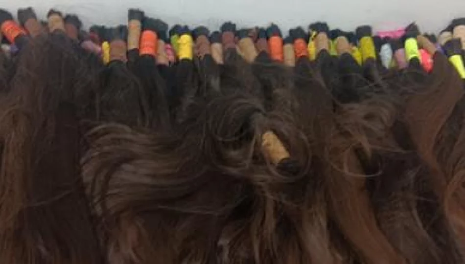 Zatrzymali przemyt 15 kg ludzkich włosów - zdjęcie 1