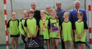 Dziewczęta z Siekierczyny Mistrzyniami Gminy Limanowa w Halowej Piłce nożnej - zdjęcie 2