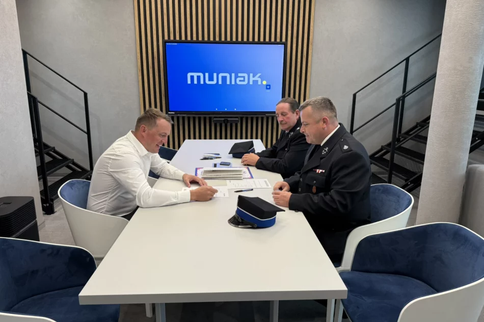 Firma Muniak dotuje jednostki Ochotniczych Straży Pożarnych - zdjęcie 3