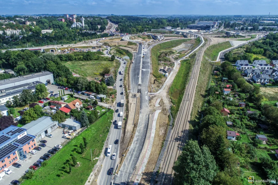 Zmiany na obwodnicy Krakowa: Rondo węzła Grębałów będzie otwarte dla kierowców w ramach budowy S7 - zdjęcie 6