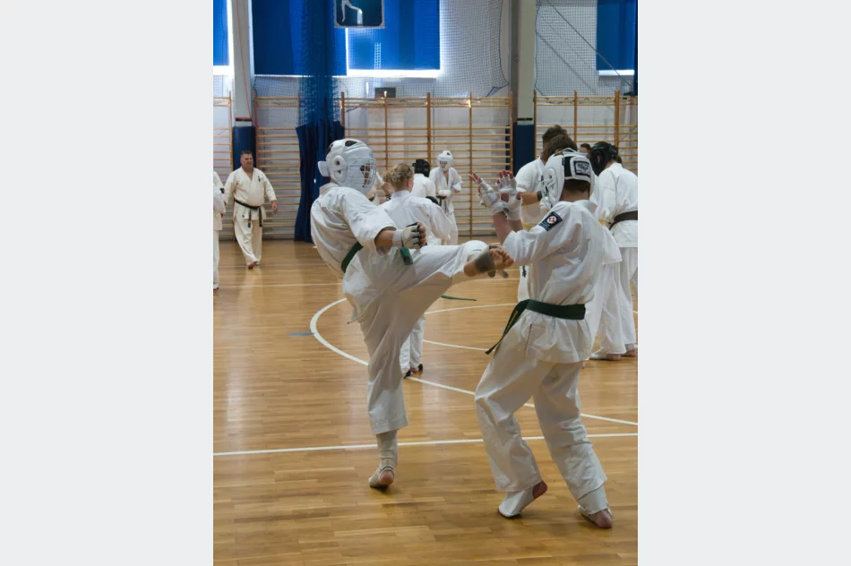 Międzyklubowe sparingi w Limanowej - zdjęcie 12