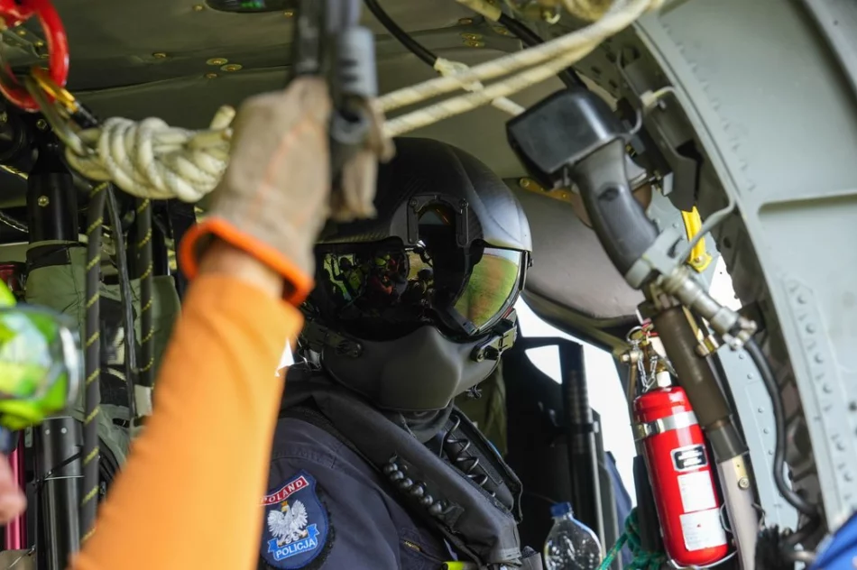 Szkolenie kontrterrorystów, ratowników GOPR i strażaków - zdjęcie 6