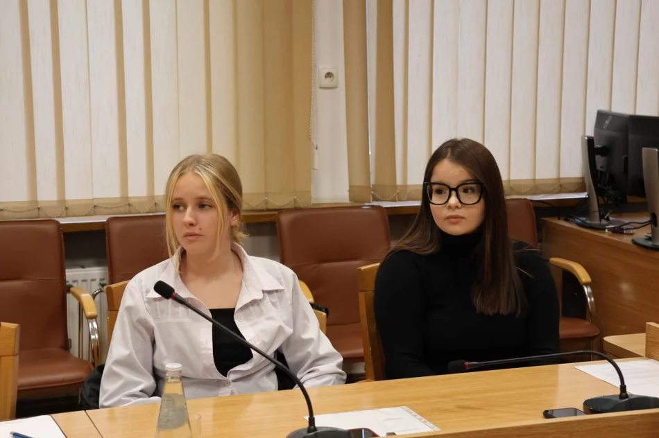 Nowy opiekun i plany młodych radnych - zdjęcie 5