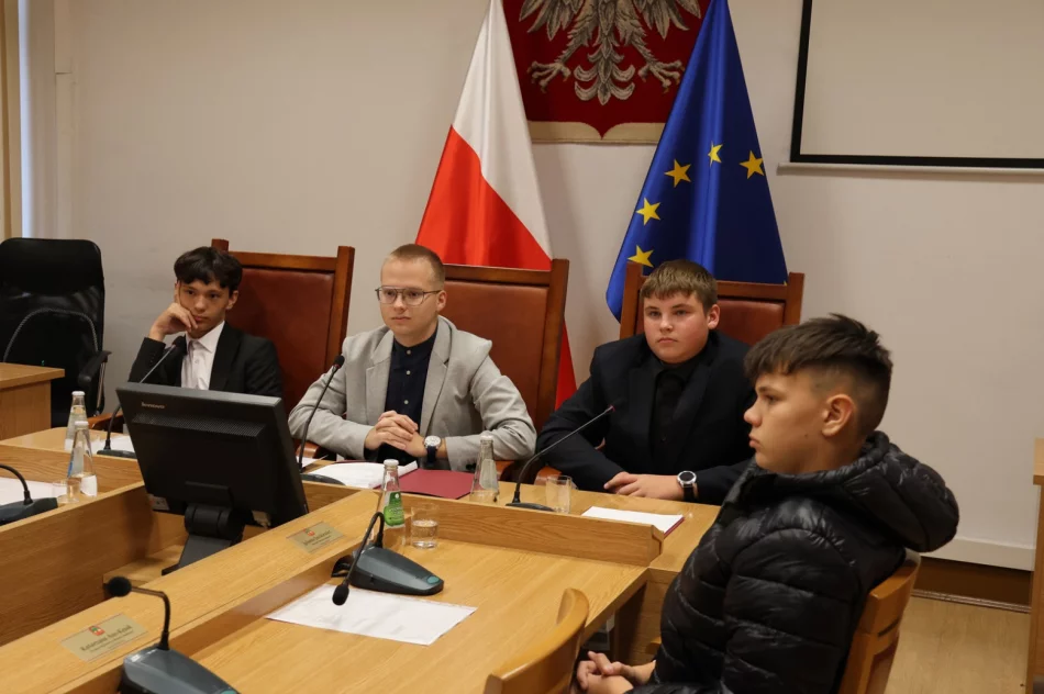 Nowy opiekun i plany młodych radnych - zdjęcie 6
