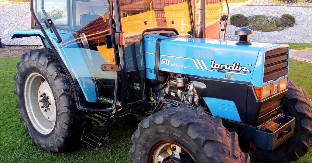 Landini R50 W oryginale Landini Blizzard 50 silnik 3 Perkins 4x4 wspomaganie