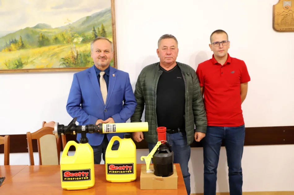 Nowa prądnica pianowa dla OSP Nowe Rybie - zdjęcie 3