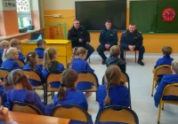 Policjanci rozmawiali z uczniami o bezpieczeństwie w sieci - zdjęcie główne