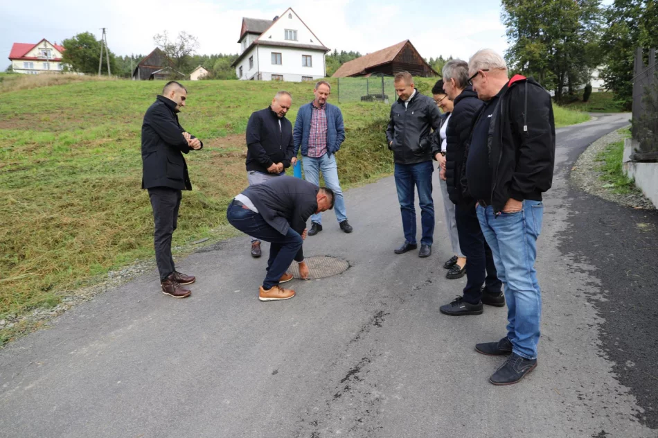 Długooczekiwana inwestycja zakończona – kanalizacja na Starej Wsi oddana do użytku - zdjęcie 7