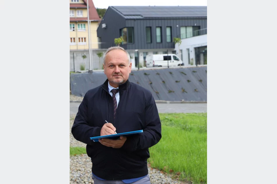 Długooczekiwana inwestycja zakończona – kanalizacja na Starej Wsi oddana do użytku - zdjęcie 17