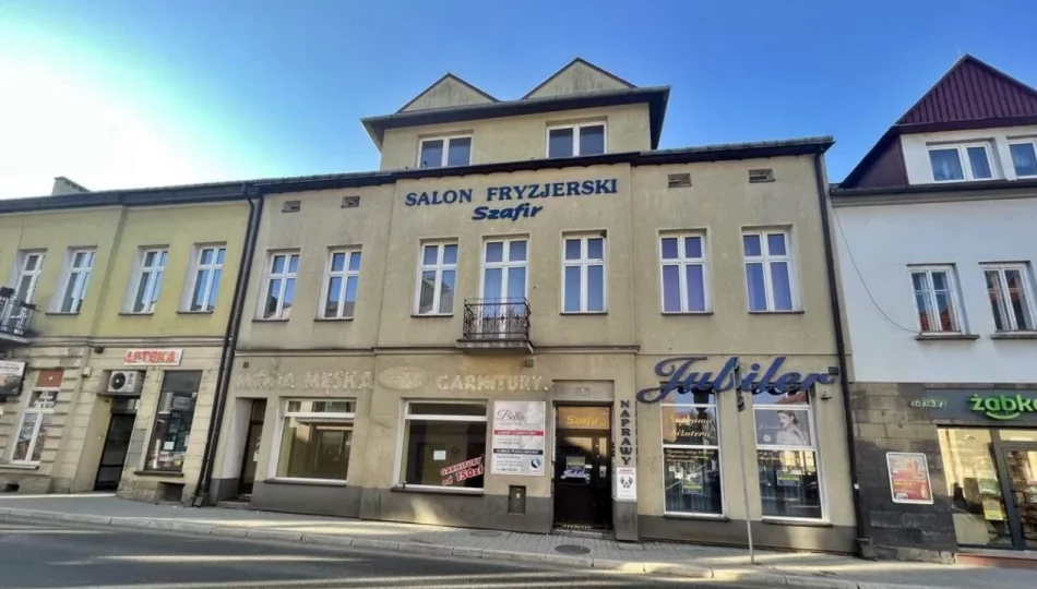 Powiat wciąż próbuje sprzedać budynek w centrum - zdjęcie 1