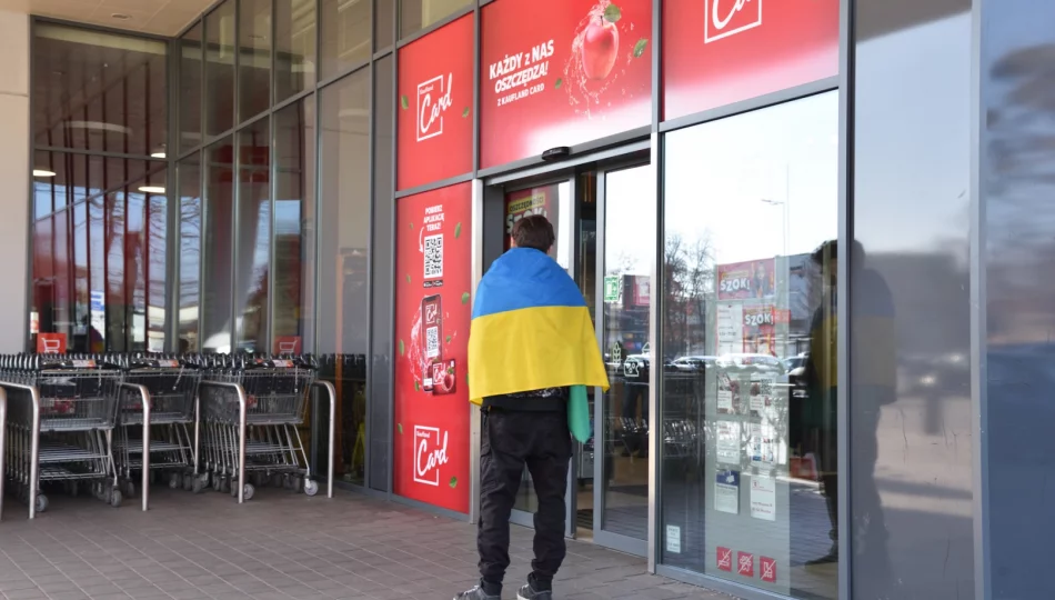 MSWiA: kolejny projekt ustawy stopniowo wygasi rozwiązania specjalne dla uchodźców z Ukrainy - zdjęcie 1