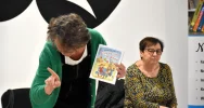 Przedszkolaki uczestniczyły w spotkaniu z Renatą Piątkowską – autorką książek dla dzieci - zdjęcie 4