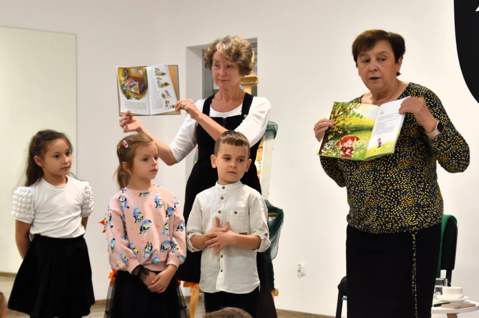 Przedszkolaki uczestniczyły w spotkaniu z Renatą Piątkowską – autorką książek dla dzieci - zdjęcie 9