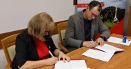 Podpisanie umowy na rozbudowę remizy OSP w Limanowej! Kolejna inwestycja w bezpieczeństwo - zdjęcie 3