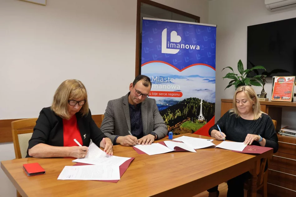Podpisanie umowy na rozbudowę remizy OSP w Limanowej! Kolejna inwestycja w bezpieczeństwo - zdjęcie 5