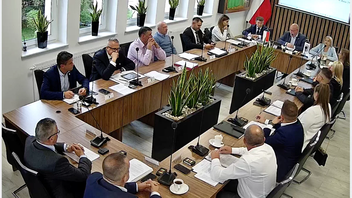 Radny pyta o dochody, wójt nie chce odpowiadać na sesji