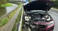Nietrzeźwy 18-latek w BMW uderzył w bariery - zdjęcie 4