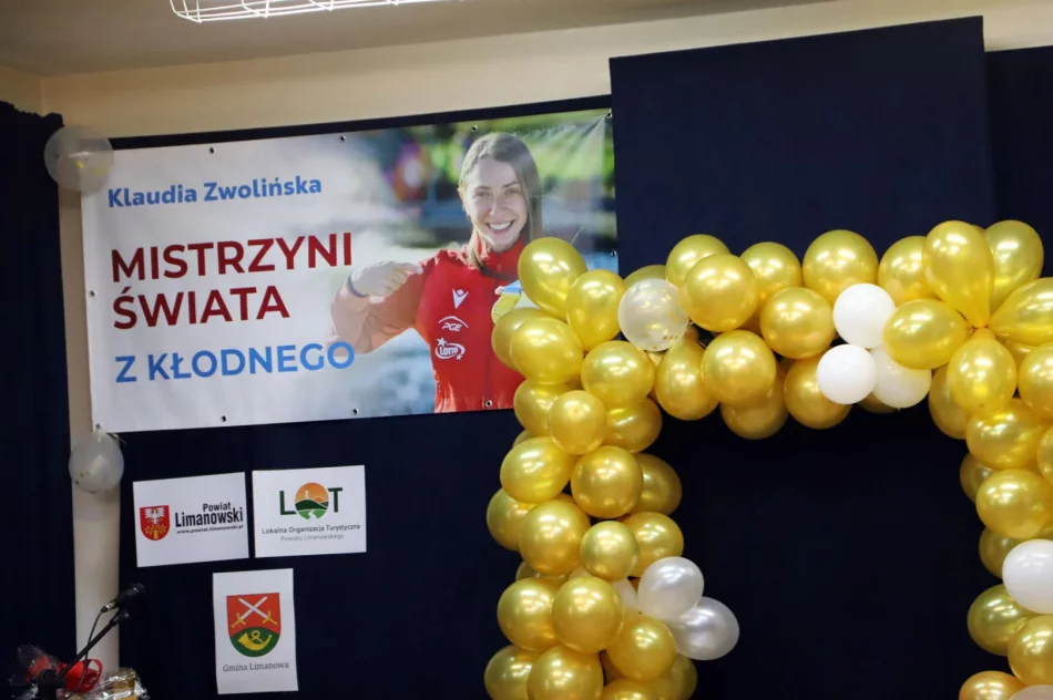 Tak witano potrójną medalistkę (ZDJĘCIA, WIDEO) - zdjęcie 12