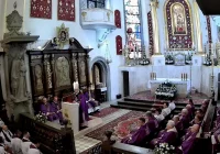 Konfesjonał był "jego miejscem". Pożegnano śp. ks. Karola Dziubaczkę - zdjęcie główne