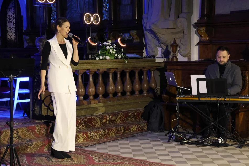 Koncert „Zatrzymał się… Tu” w Limanowej – hołdem Limanowian dla Świętego Jana Pawła II - zdjęcie 2