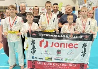Puchar Polski Karate Kyokushin – świetny start i 5 medali limanowskich karateków ARS Limanowa–JONIEC TEAM! - zdjęcie główne