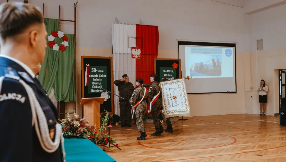 Pół wieku z patronem. Szkoła świętowała jubileusz  - zdjęcie 1