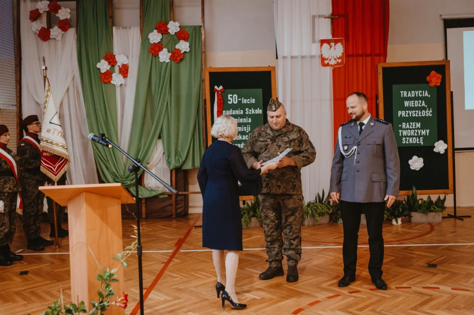 Pół wieku z patronem. Szkoła świętowała jubileusz  - zdjęcie 9