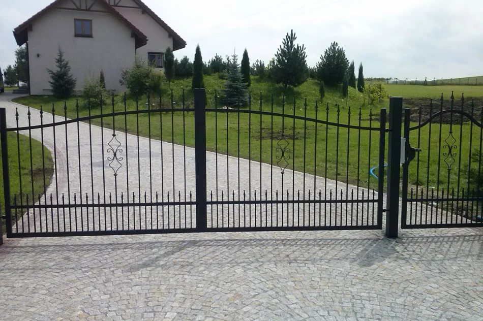 USŁUGI ŚLUSARSKIE. Brama/Bramy, balustrady, konstrukcje. - zdjęcie 5