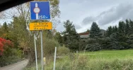 Tymczasowa organizacja ruchu na drodze prowadzącej do osiedla Klenie w miejscowości Kłodne - zdjęcie 4