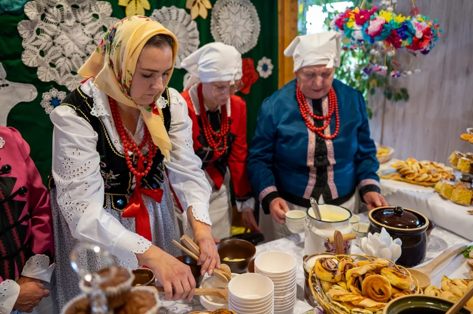 Sukces gospodyń z Gminy Limanowa! KGW Pasierbiec i KGW Makowica wśród najlepszych w Małopolsce - zdjęcie 20