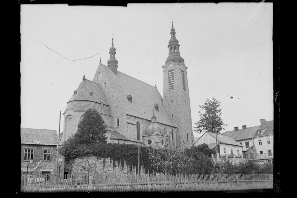 Miasto na fotografiach sprzed niemal wieku - zdjęcie 2