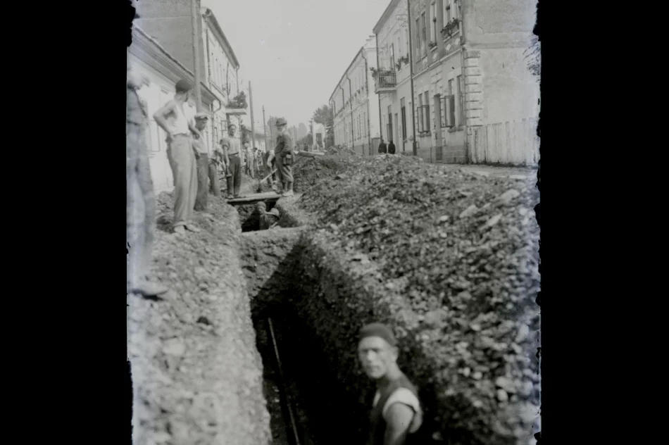Miasto na fotografiach sprzed niemal wieku - zdjęcie 4