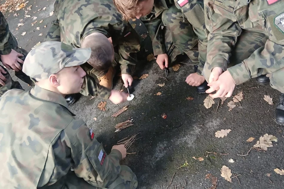 Szkolili się z survivalu i zasad bezpieczeństwa - zdjęcie 7