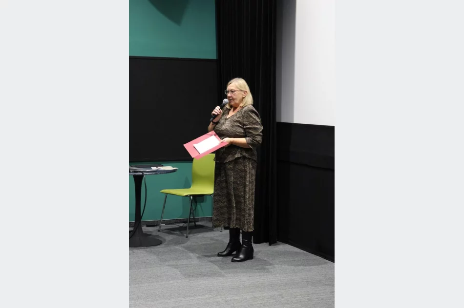 Uroczysta Inauguracja Roku Akademickiego Limanowskiego Uniwersytetu Trzeciego Wieku - zdjęcie 16