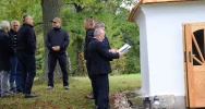 Odnowiona kapliczka - zakończono prace konserwatorskie - zdjęcie 4