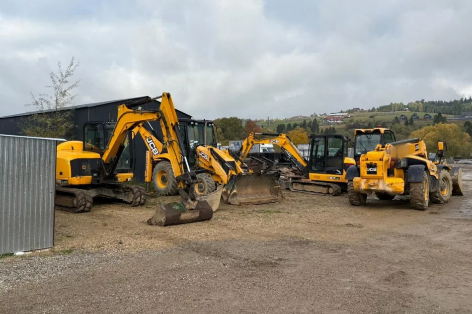 Biznesmen z Podhala zatrzymany pod zarzutem paserstwa maszyn budowlanych - zdjęcie 7